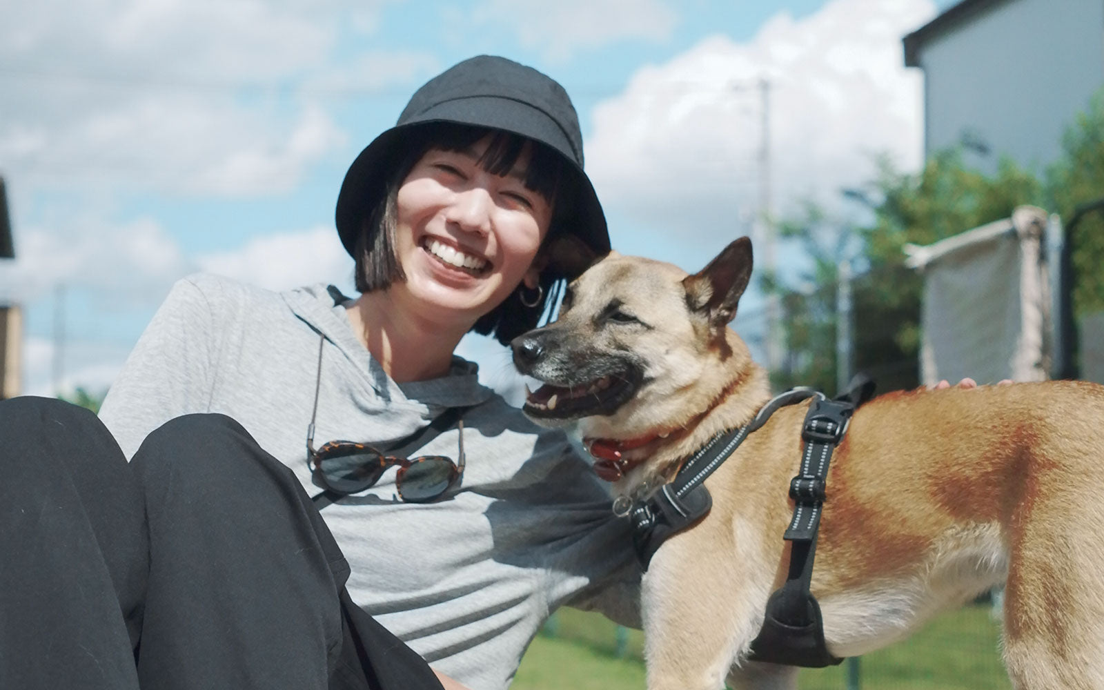 STORY 02｜保護犬と見つけた豊かな暮らし
