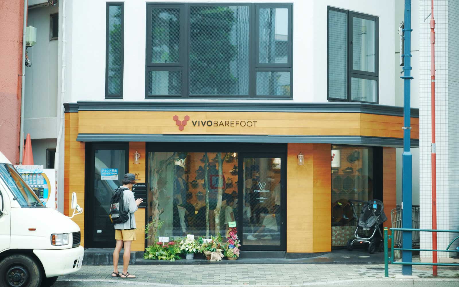 Vivobarefoot 東京店 4/18 臨時休業のお知らせ