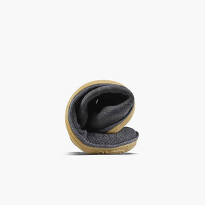 OBSIDIAN CRACKED LEATHER